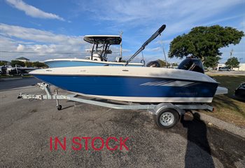 2026 Bayliner E18 Blue/White Boat